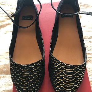 Textile upper black flats,size8.5